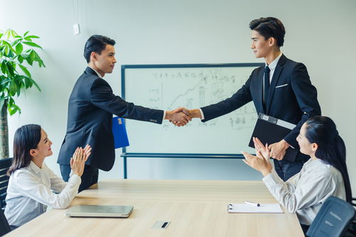 接手棘手团队，高效开展礼仪服务工作的策略